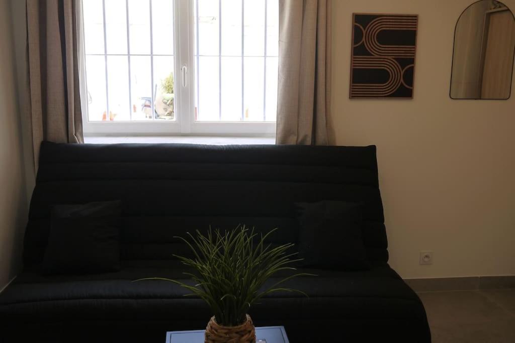 Ferienwohnung Petit Cocon Douillet Climatise Pour 2 Pers La Crau Exterior foto